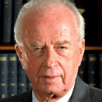 A la mémoire d’Yitzhak Rabin (1922 – 1995).